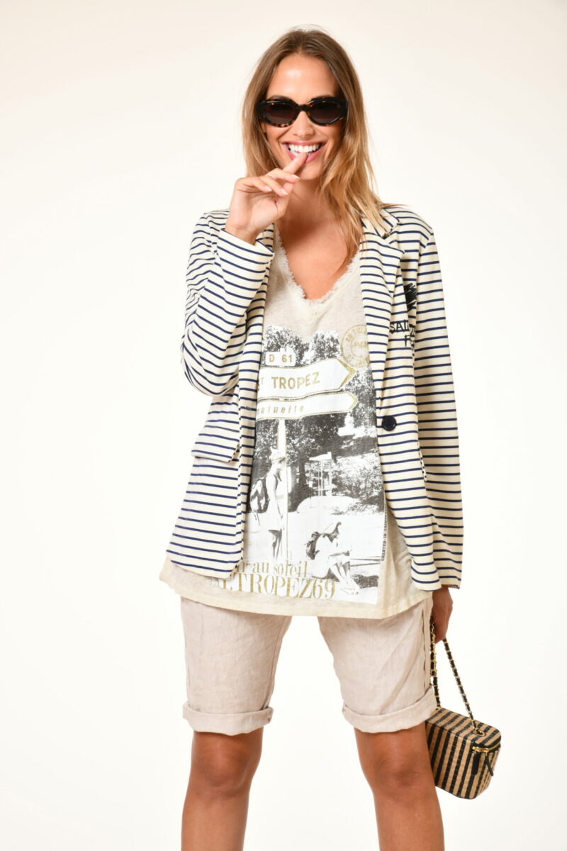 Pull ponche ramatuelle beige Au soleil saint tropez Printemps 2024 . Sérigraphie Ramatuelle . Taille unique