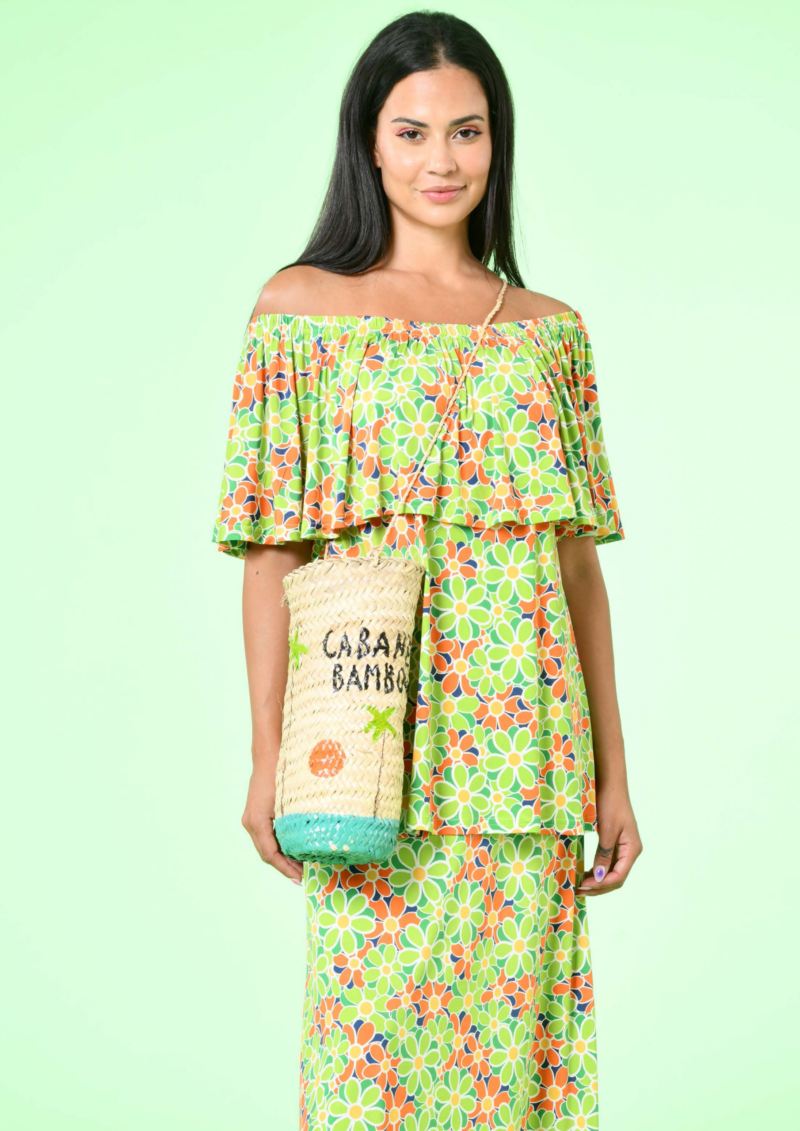 Top gigi textile madrague rouge vert . tshirt manches courtes épaules dénudées. Summer été 2024 . Au soleil st tropez. Taille unique